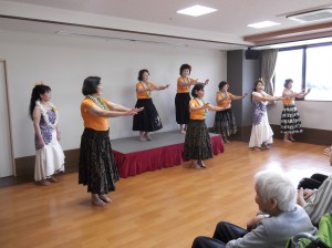 フラダンス♪