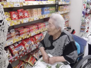 『福祉館恵海：うみかぜ』イオンモール新居浜にてお買いものもされました。②