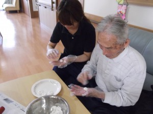 お団子作り