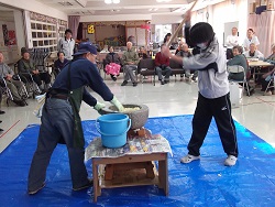 もちつき
