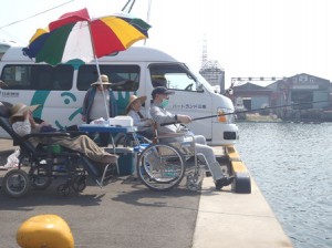 新居浜市特別養護老人ホーム　ハートランド三恵　魚釣り