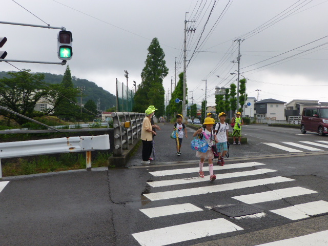 6月16日　地域に貢献 part2　金栄見守り隊！