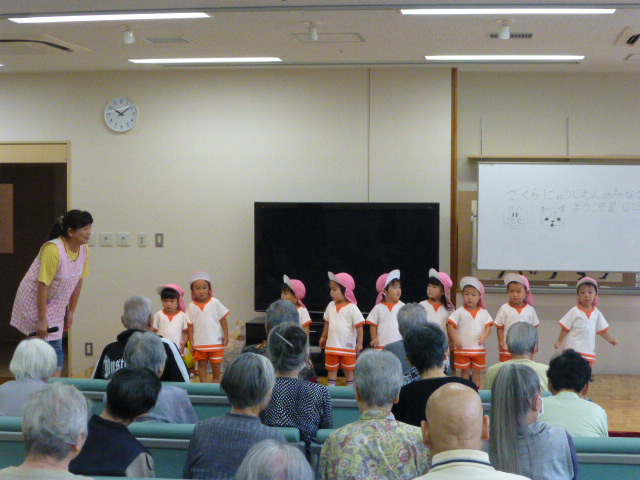 9月10日　さくら乳児園訪問