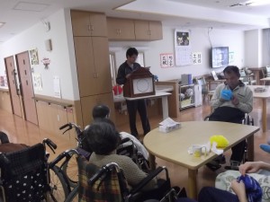 ◆紙芝居を楽しまれました(^_^)◆