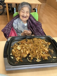渚ユニット　焼きそば作り♪