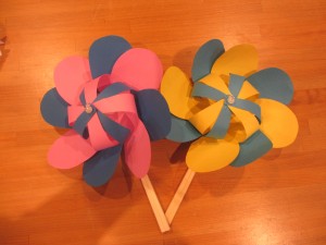作って遊ぼう～かざぐるま編～