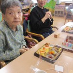 館内でお花見