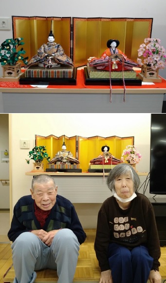 ひな人形飾り付け