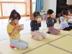 お茶のお稽古が始まりました(5月9日)