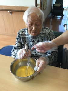 はまゆうユニットのお菓子つくり