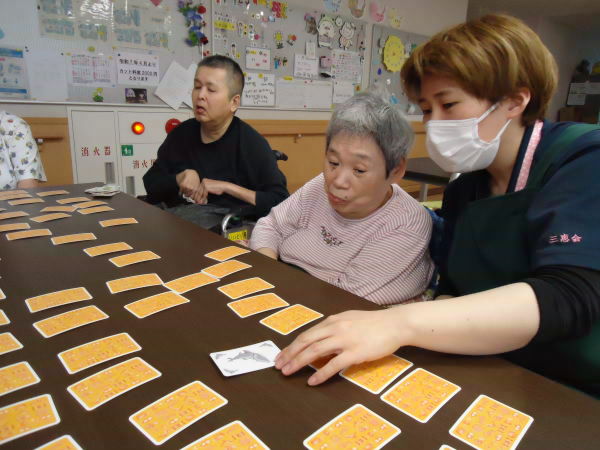 5/22 カードゲーム(3階)