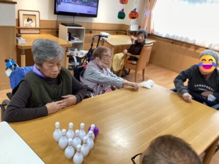 〖南館3階〗ボウリング大会