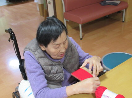 〖南館3階〗毛糸を使ってグルグル