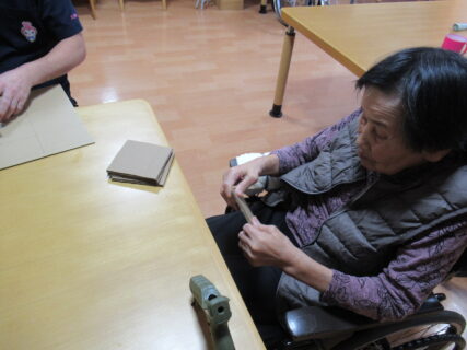 〖南館３階〗段ボールを使って