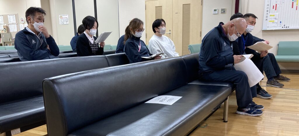 法人内研修 研究発表会に参加